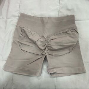 Yeoreo SoftHue Shorts